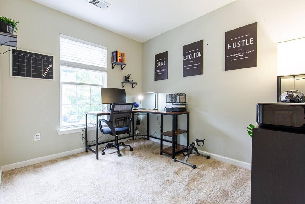 The Nest At Harmony Woods: Lux Dc Getaway + Office Vila Germantown Exterior foto